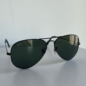 Ray-Ban Black Aviator Sunglasses